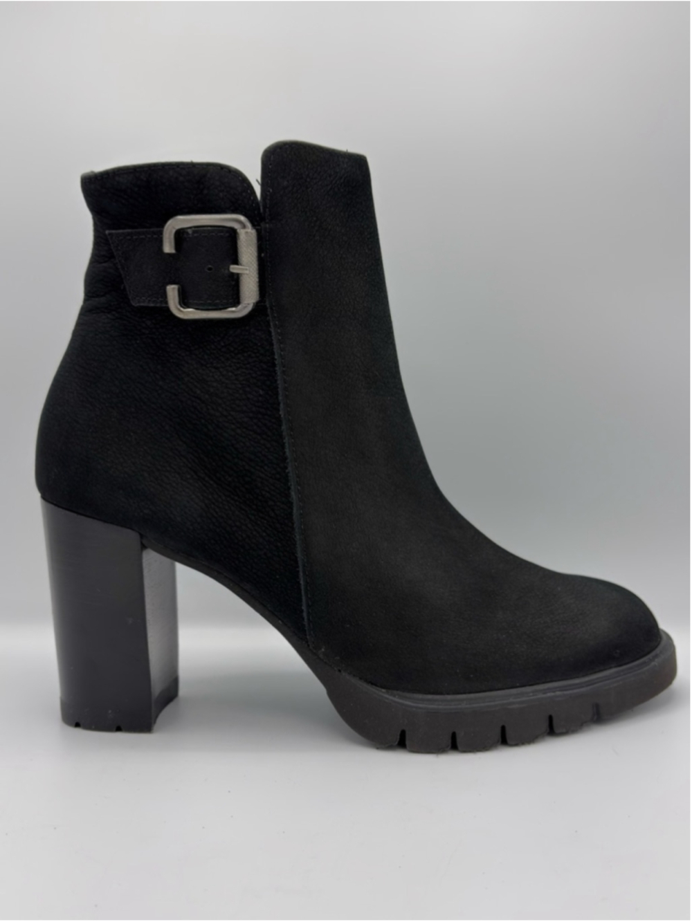 Paul Green Selma Booties Black Nubuck Lug Sole Buckle Ankle Boot 7 US